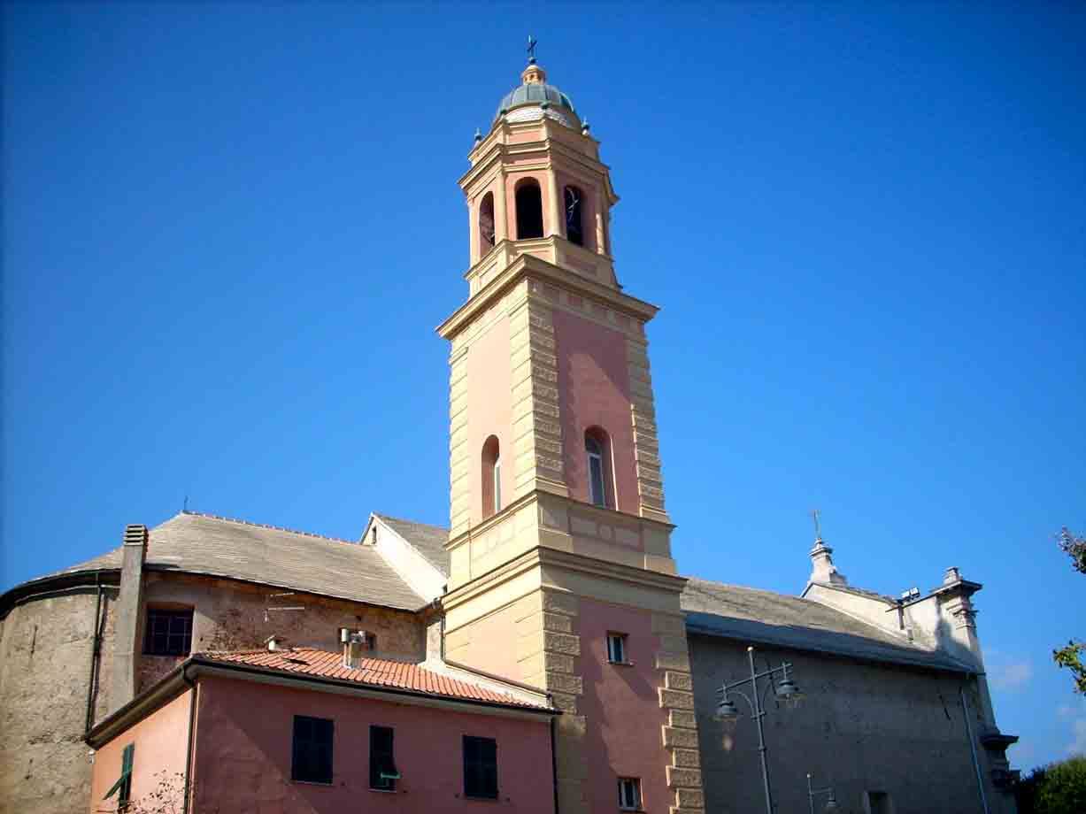 Il campanile della Parrocchiale di Valleggia