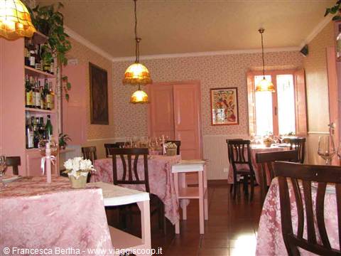 Nelle sale del Ristorante La Volpina di Ovada