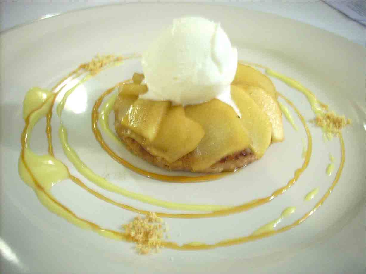 Prelibatezze dell'Osteria Eneo: la tarte tatin