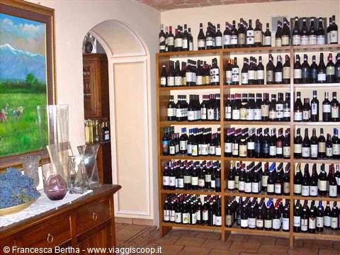 Ampissima selezione di vini presso l'Osteria Italia