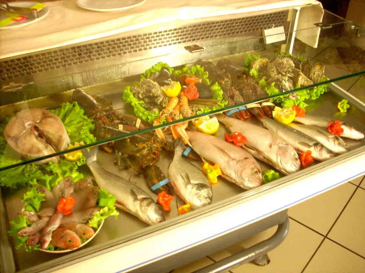 La vetrina del pesce del Ristorante Il Gambero Rosso
