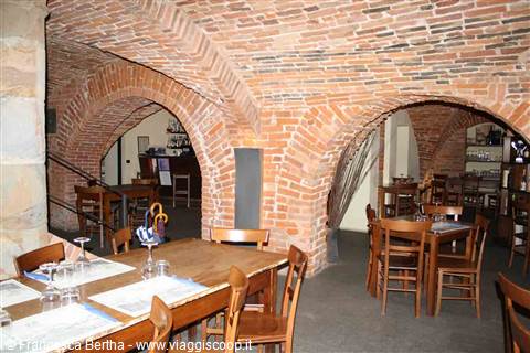 Presso l'Osteria Vineria Cantine Bonaparte