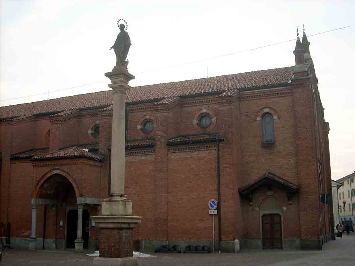 Veduta della Parrocchiale dei Santi Alessandro e Margherita