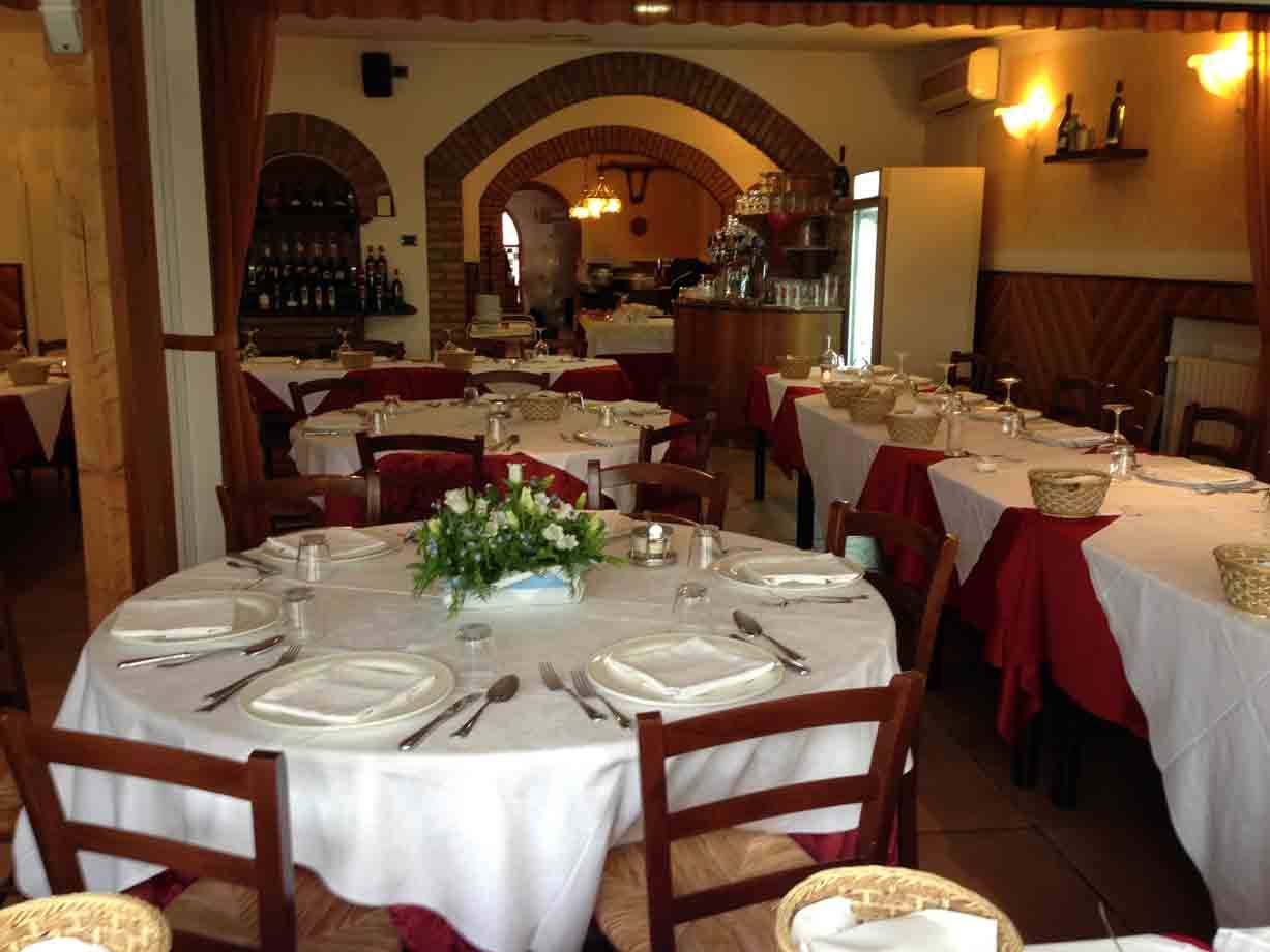 A tavola presso il Ristorante Da bòn