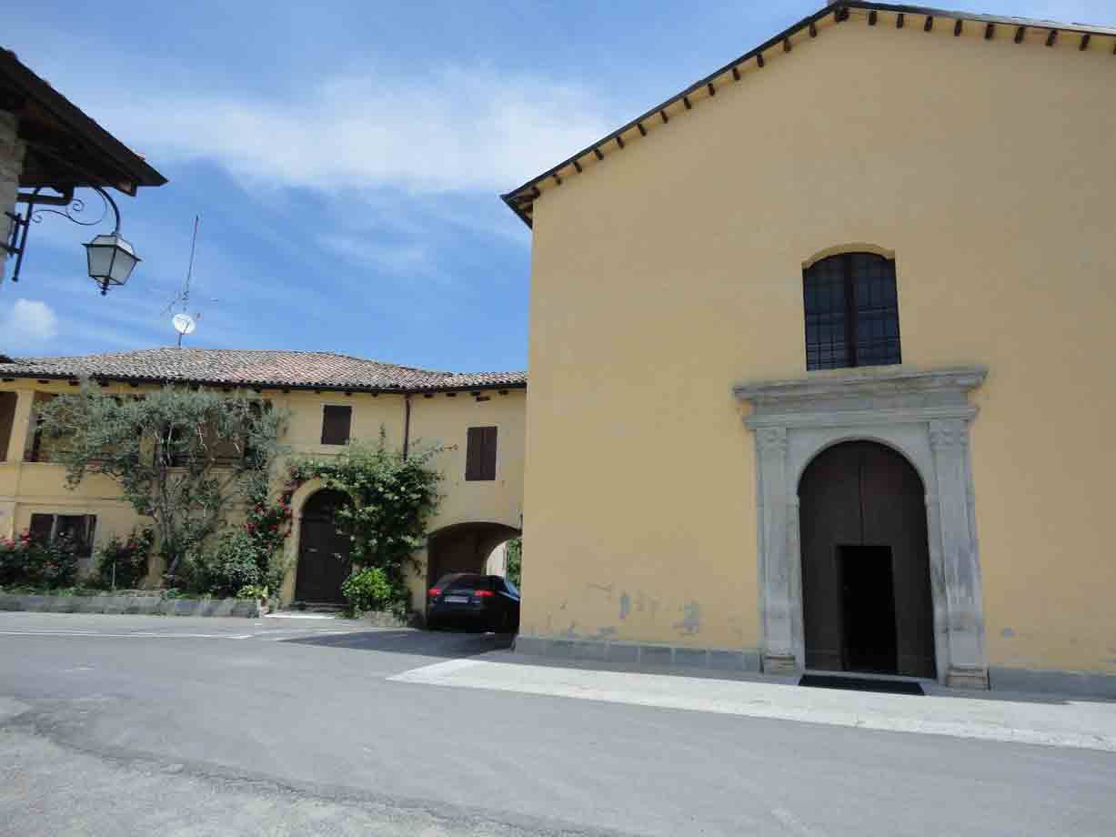 La chiesa di Roccamalatina