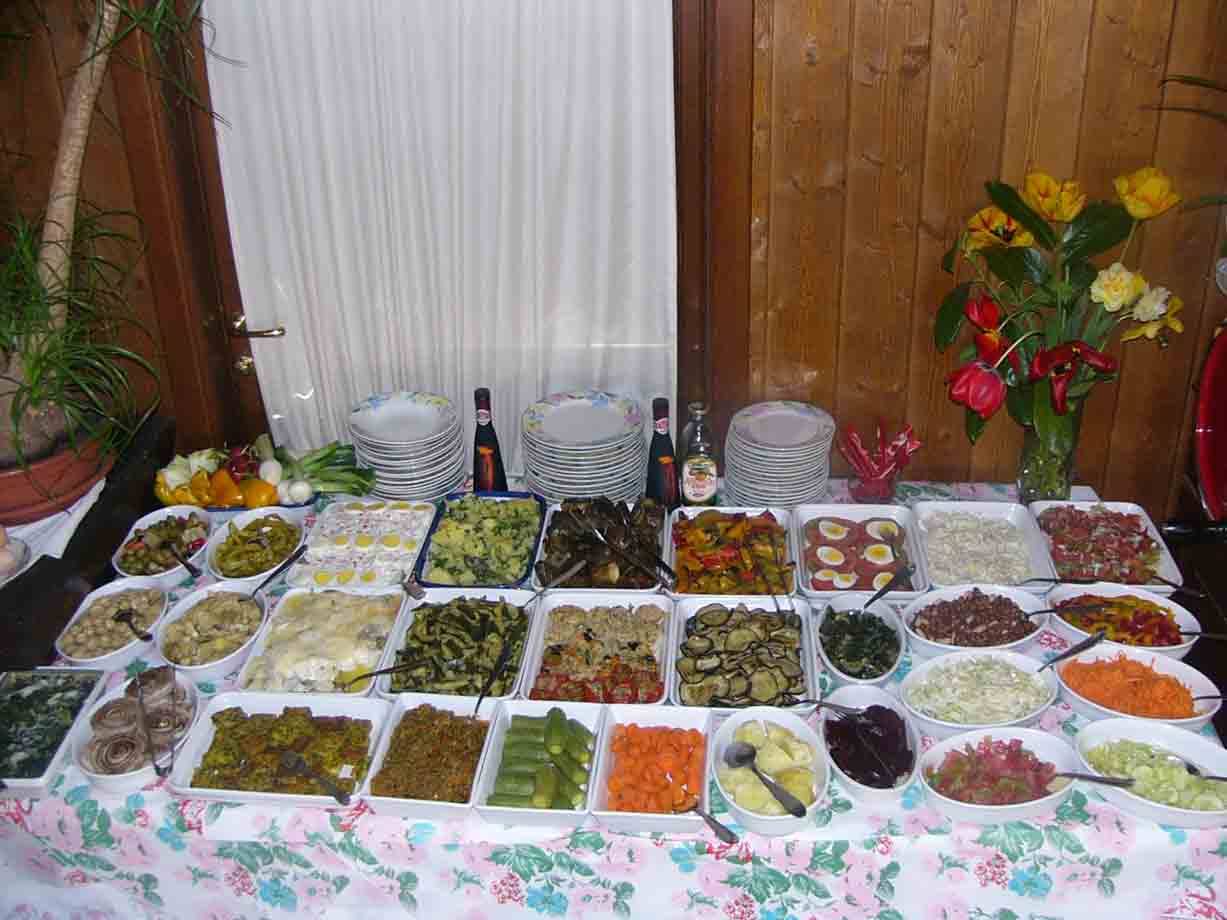 L'irresistibile buffet del Ristorante Santina