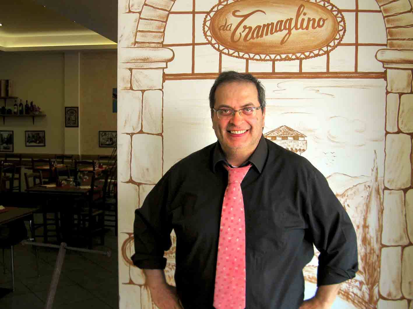 Il titolare della Trattoria Tramaglino
