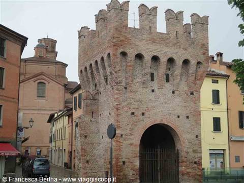 Tra città, mare, arte e buona tavola sull’antica via Emilia: gita a Imola - Parte II.
