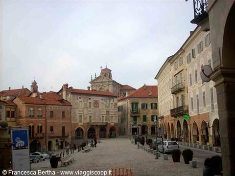 Gita sul meridiano e a tavola col fante sabaudo: una giornata a Mondovì - Parte I.