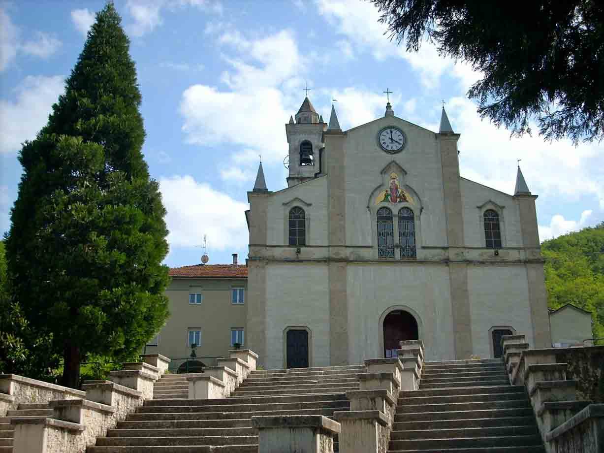 Il Santuario di Nostra Signora delle Rocche