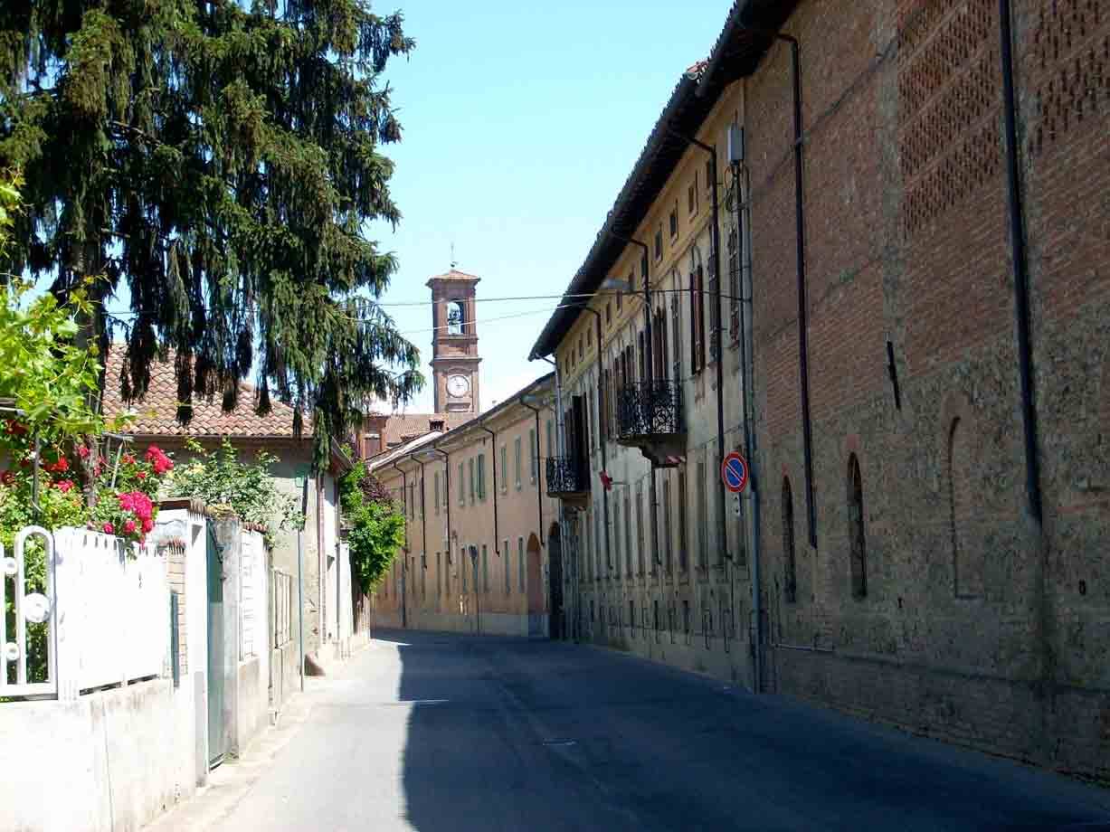 Una strada di Casal Cermelli
