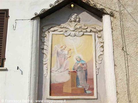 Una Madonna