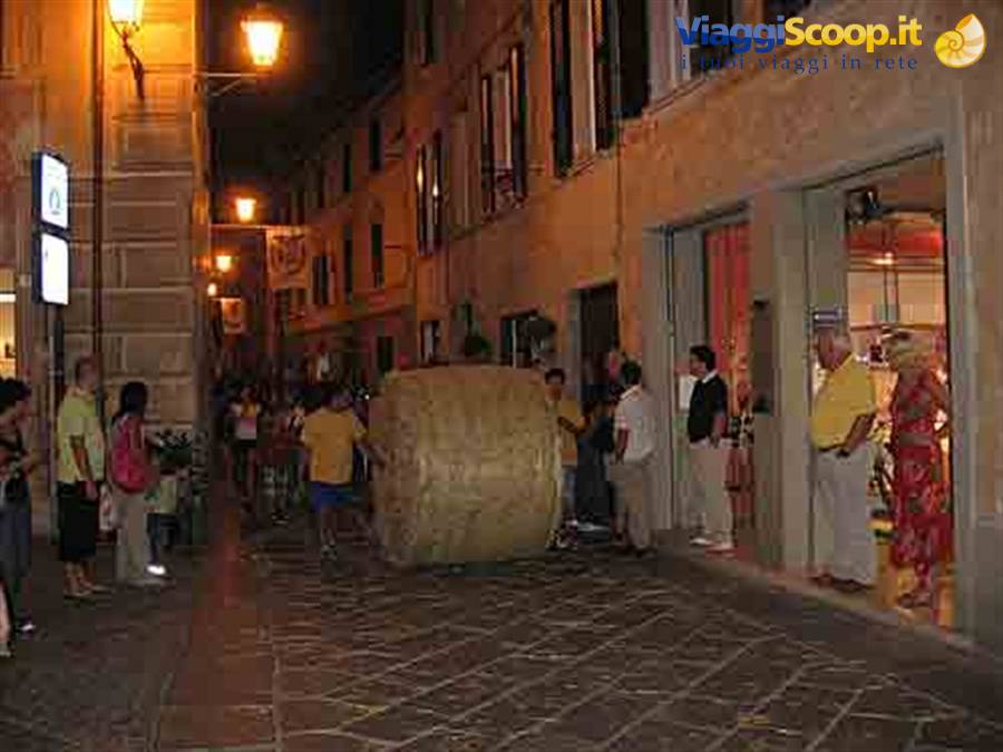 Il Palio delle Balle di Paglia a Ovada (Alessandria)