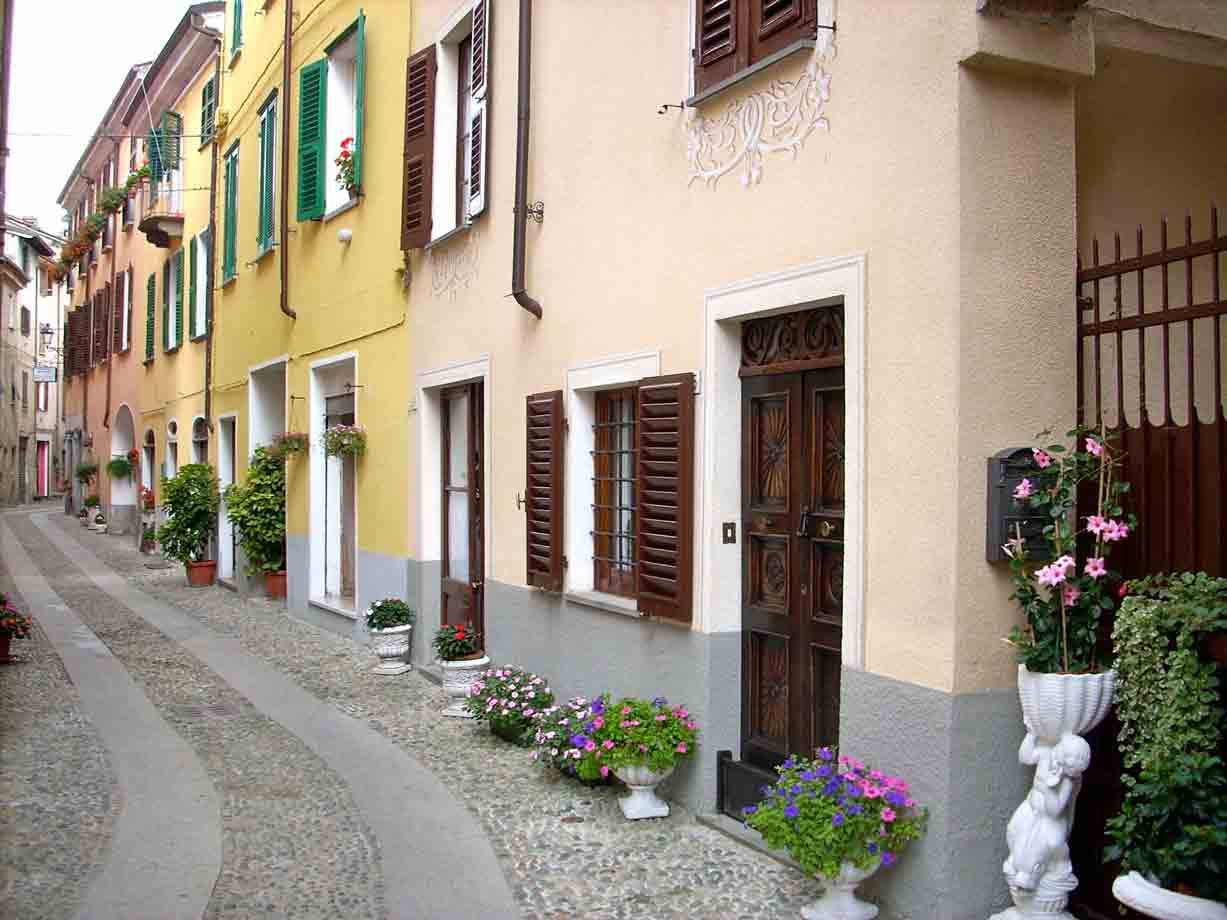 Una via di Garbagna