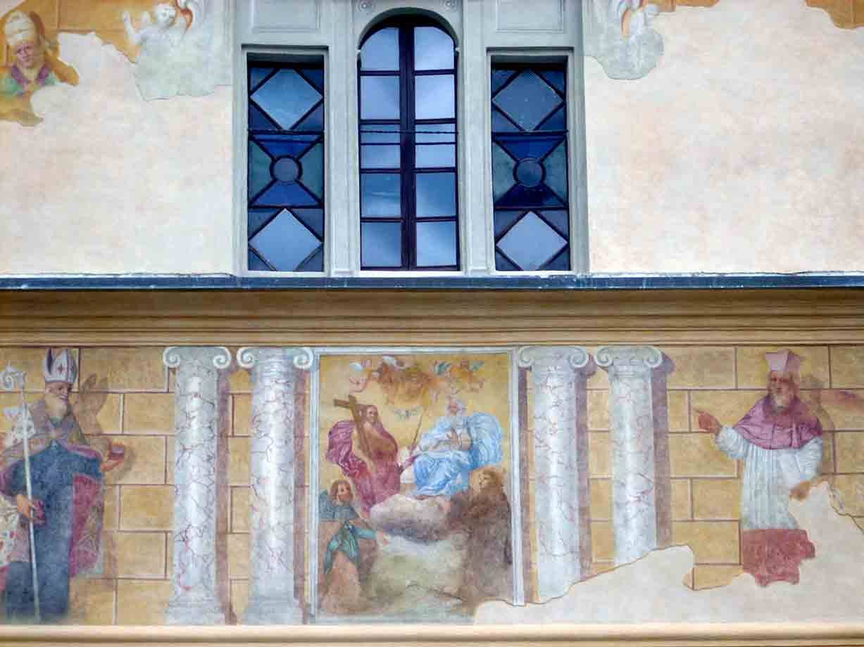 Gli affreschi sull'Oratorio di San Rocco