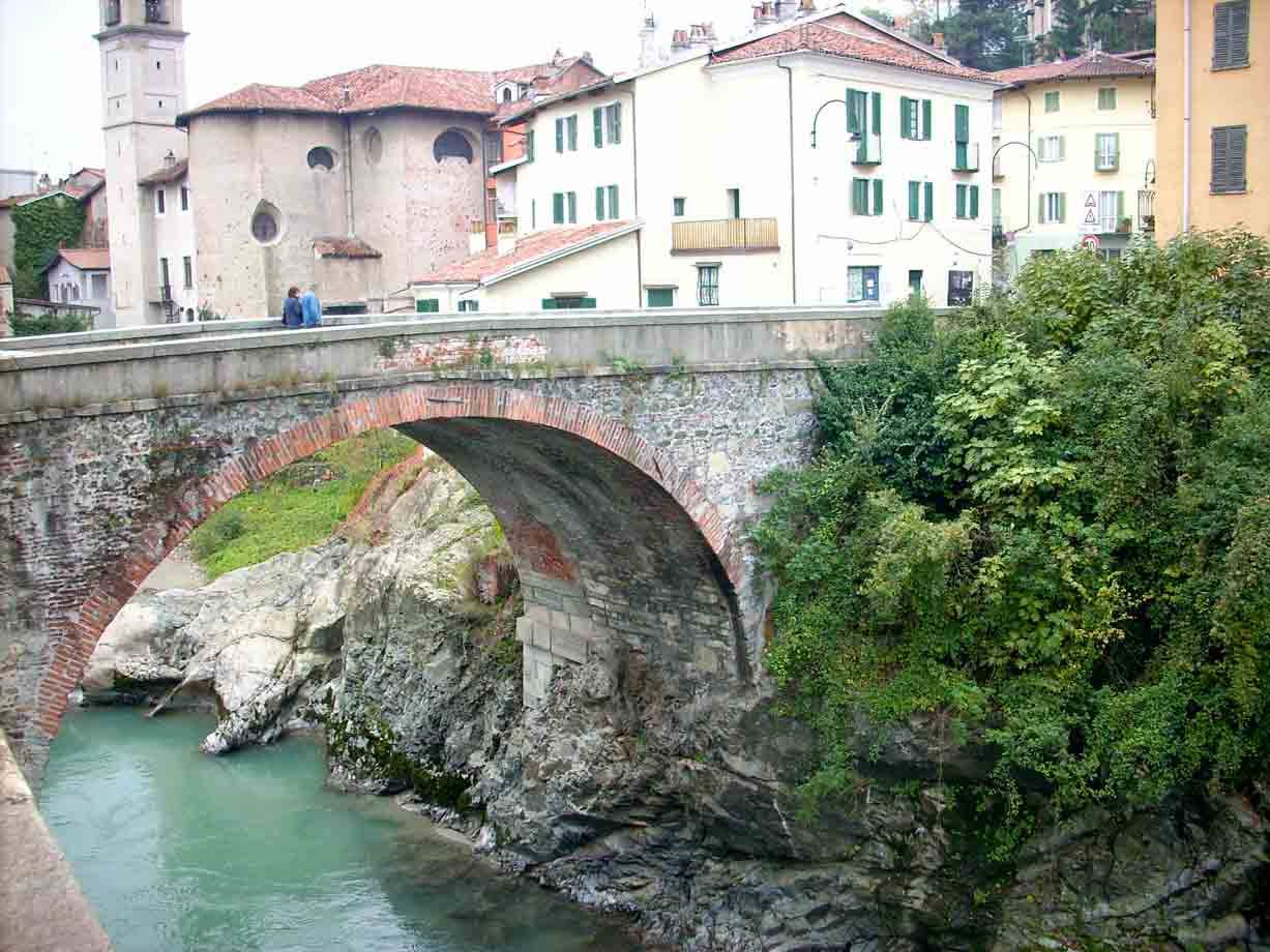 Il Ponte Vecchio di Ivrea
