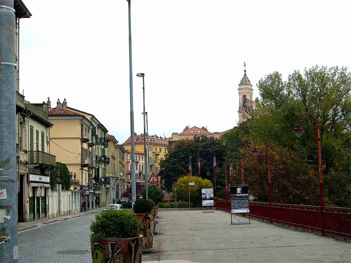 Veduta di Ivrea
