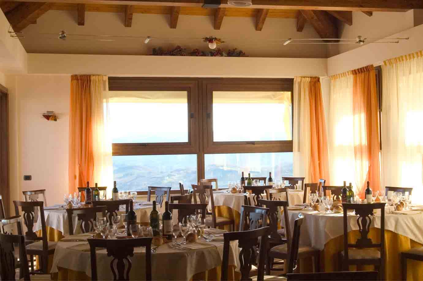Nelle sale dell'Hotel Ristorante Belvedere