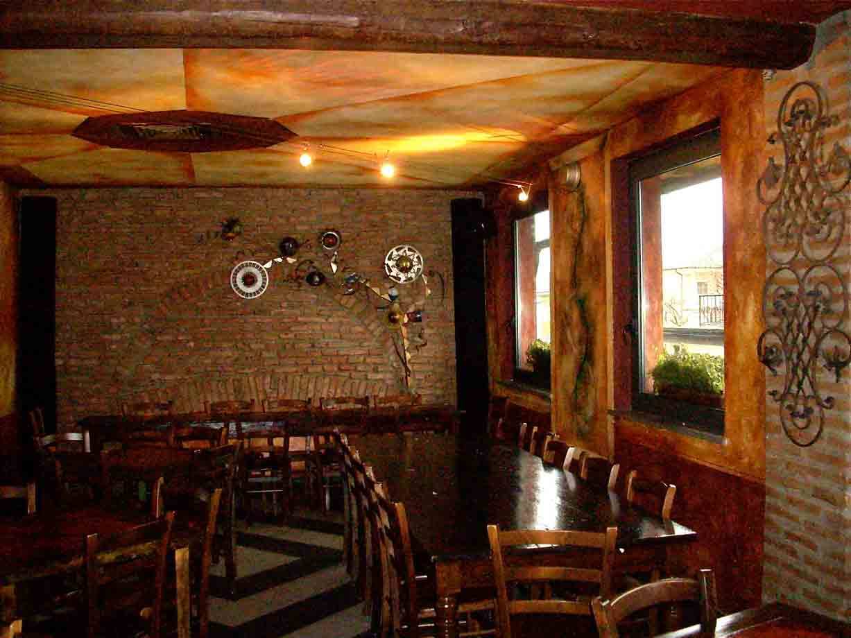 Nelle sale del Ristorante Porcospino