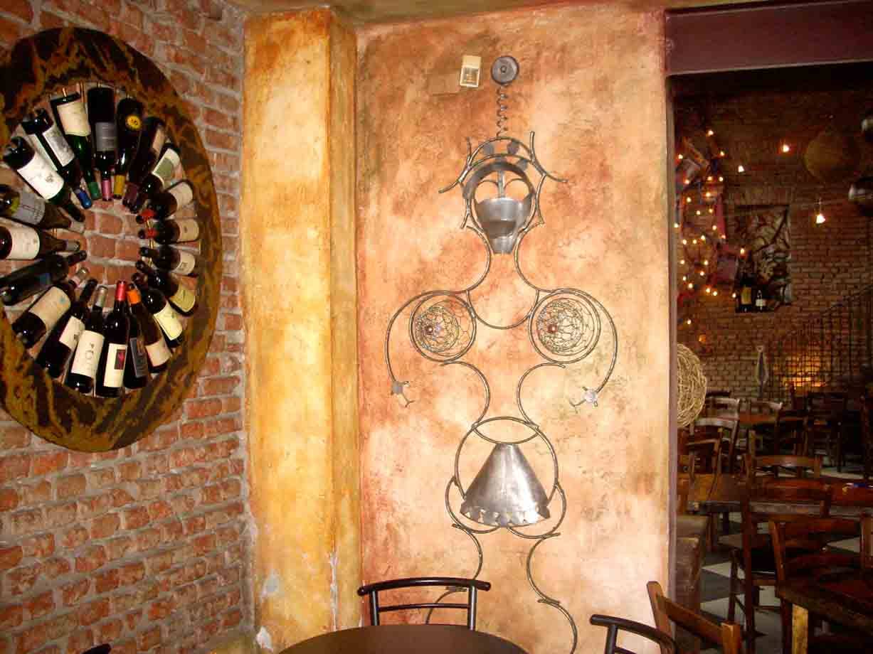 Decorazioni sulle pareti del Ristorante Porcospino