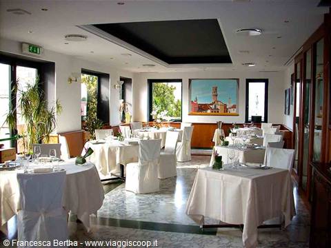Nelle sale del Ristorante dell'Hotel Cinzia