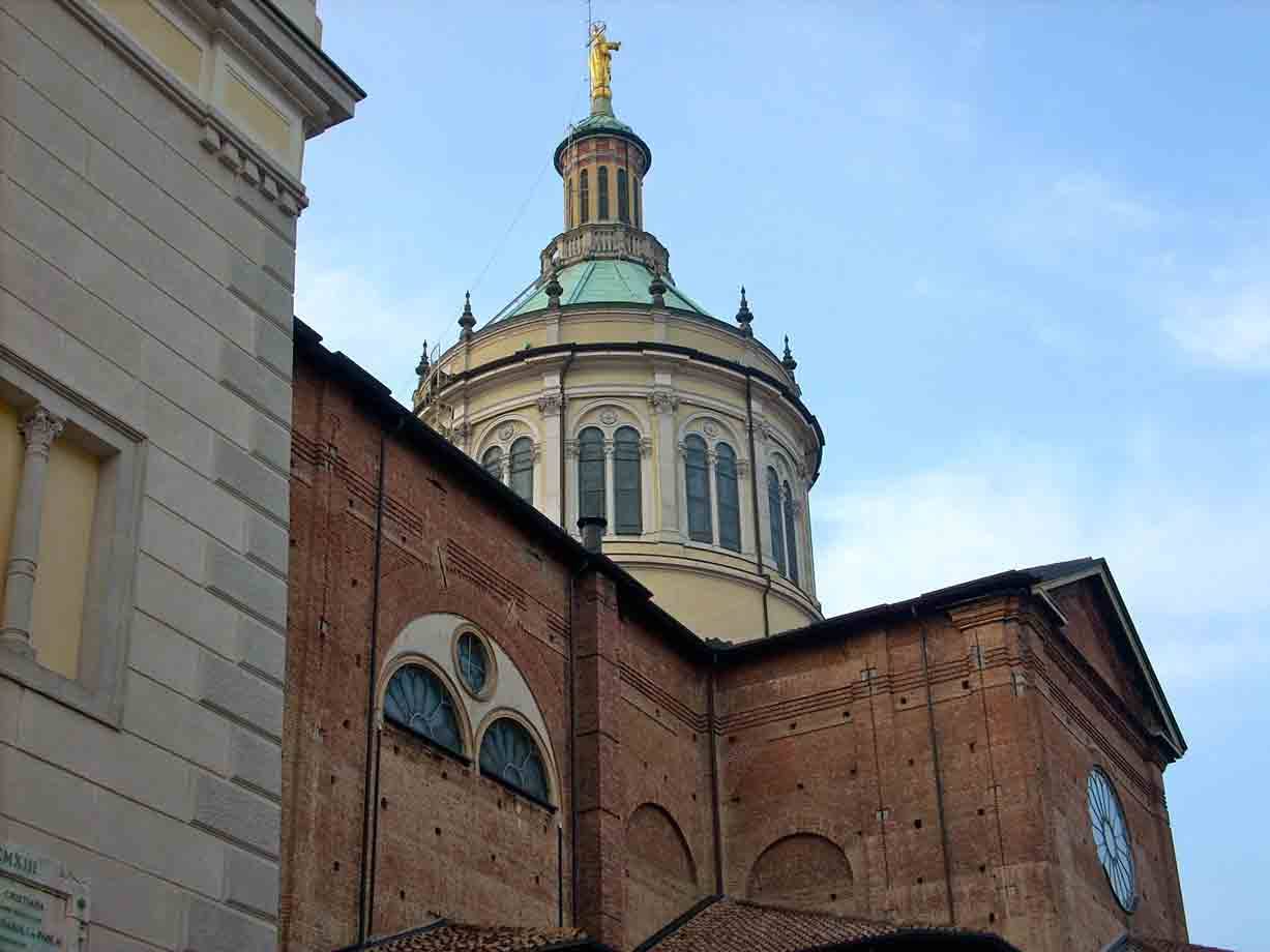 Basilica di San Martino, veduta laterale