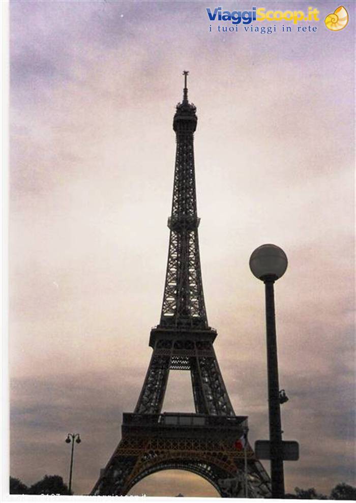 la torre eiffel