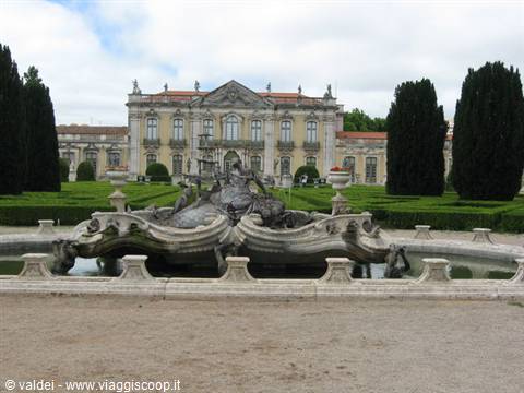 Queluz