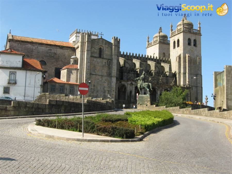 Porto La cattedrale 2