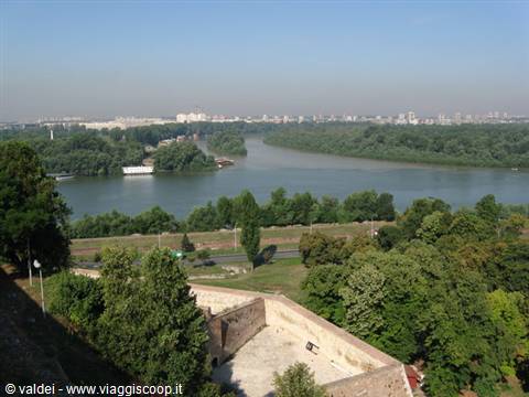 Serbia: Belgrado Il danubio