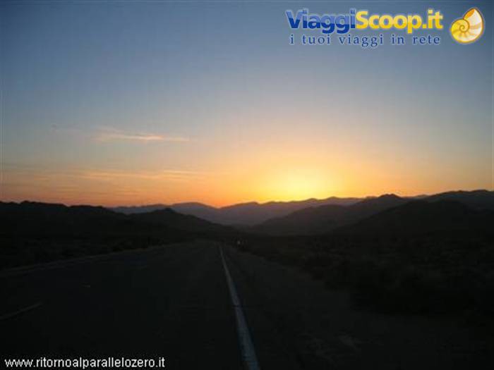 Tramonto nel deserto
