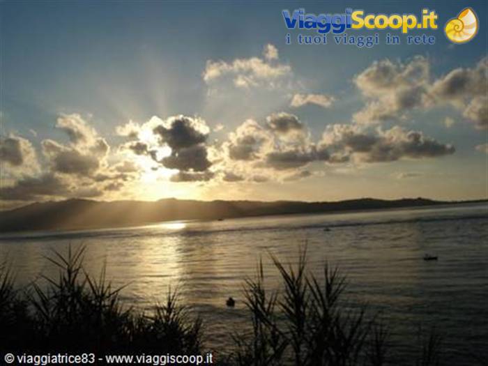 tramonto da villa san giovanni verso la sicilia