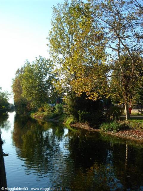 Riflessi sul naviglio