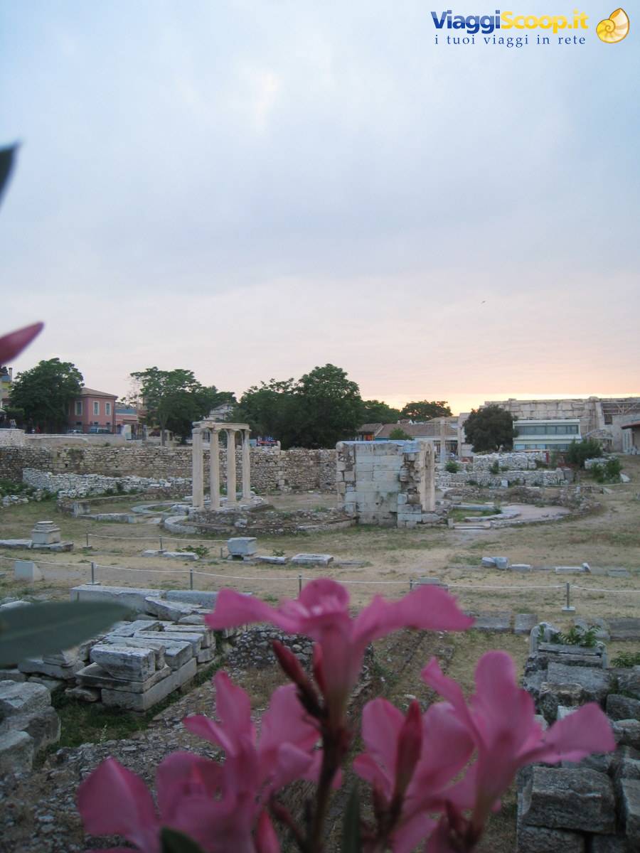 Biblioteca di Adriano Rovine Agorà di epoca Romana