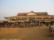 11 - Ban Lung - Mercato