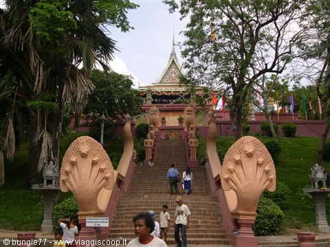 15 - PP - Wat Phnom 2