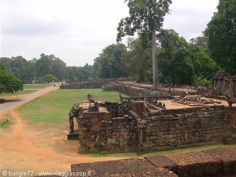 18 - Angkor - Terrazza degli elefanti