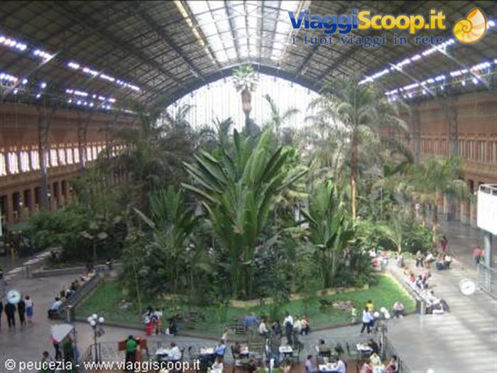interno della stazione Atocha