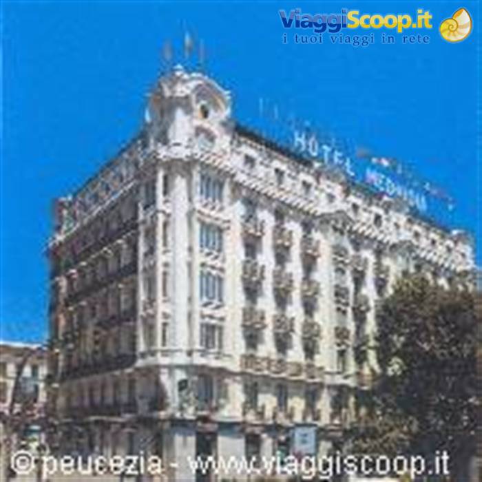 l'hotel Mediodia nei pressi della Gran Via ( fa rima)