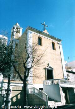 facciata di una chiesa