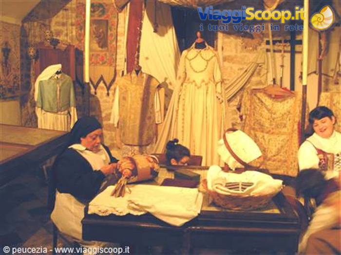 presepe vivente: lavoratrici di tombolo