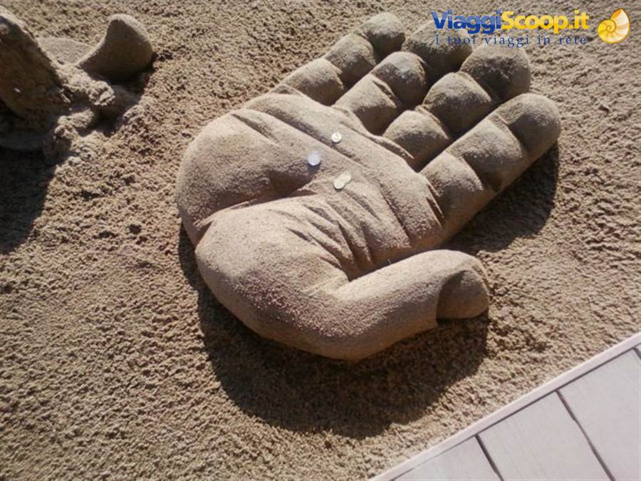 la mano d'artista