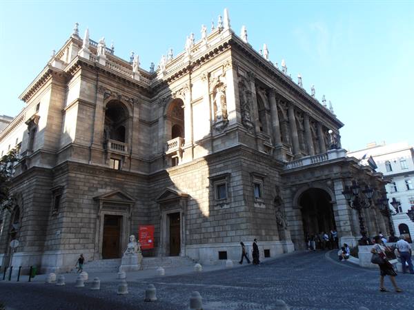 il teatro dell'Opera