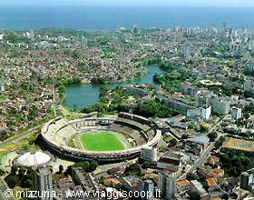 vista dello stadio e citta