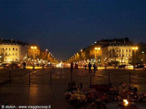 Champs Elisees