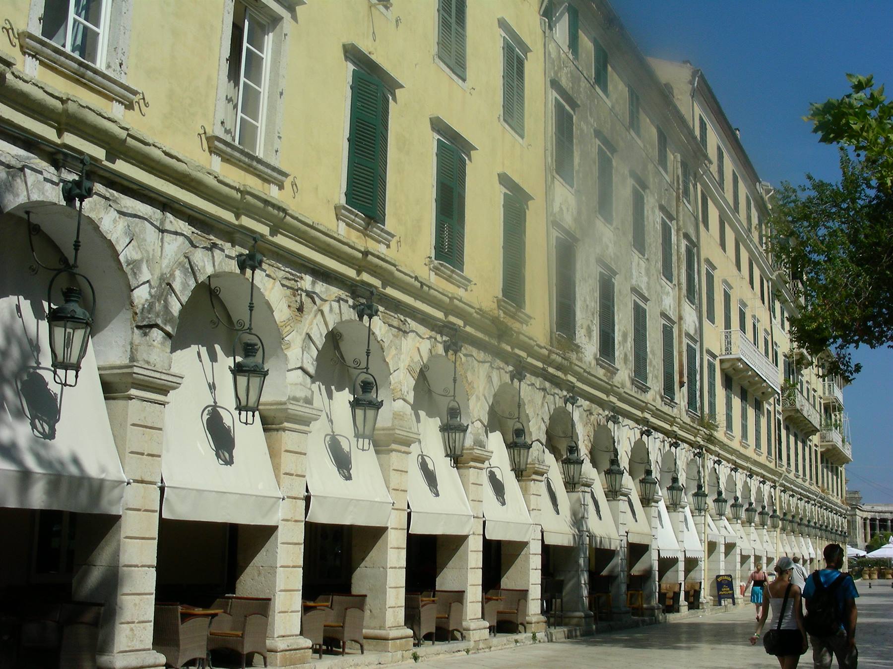 corfù città il Liston