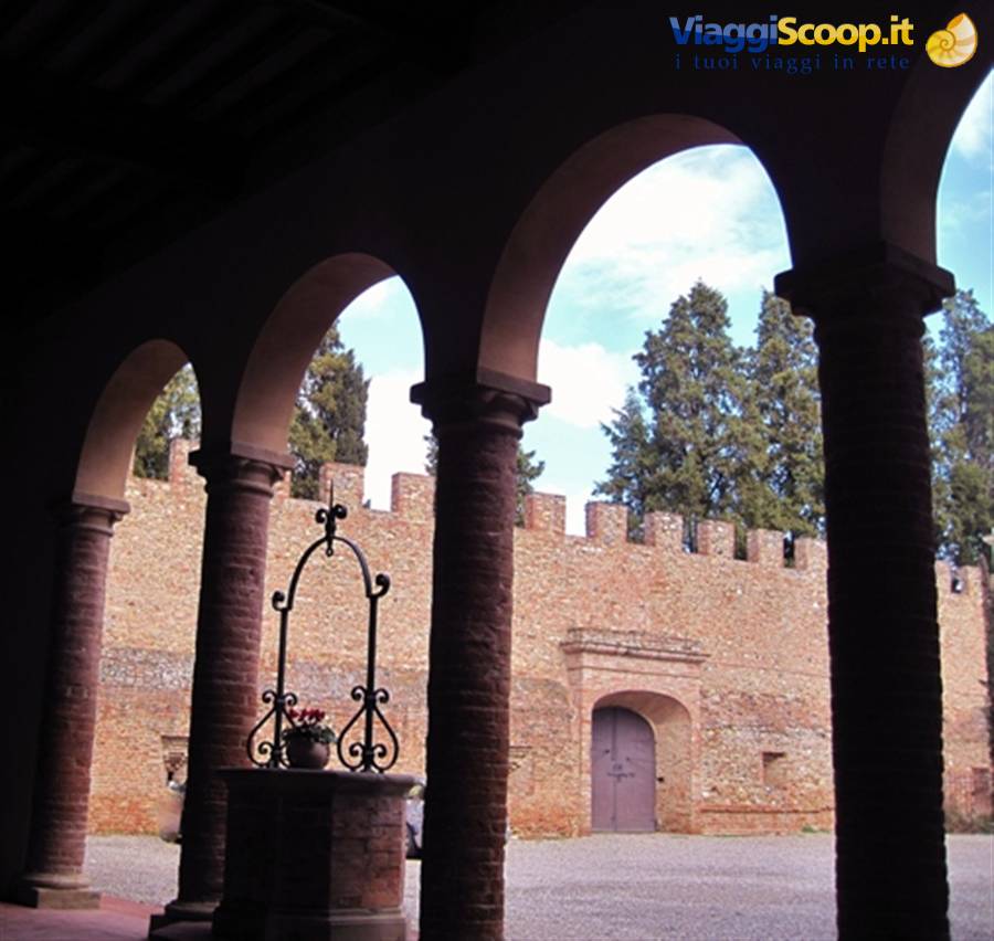 Castelli e borghi medievali in Toscana, Certaldo Alto (FI) Palazzio Stiozzi Ridolfi