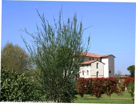 Vacanza in Toscana. L'Hotel Certaldo in Toscana nel cuore del Chianti.Un antico mulino del 1500