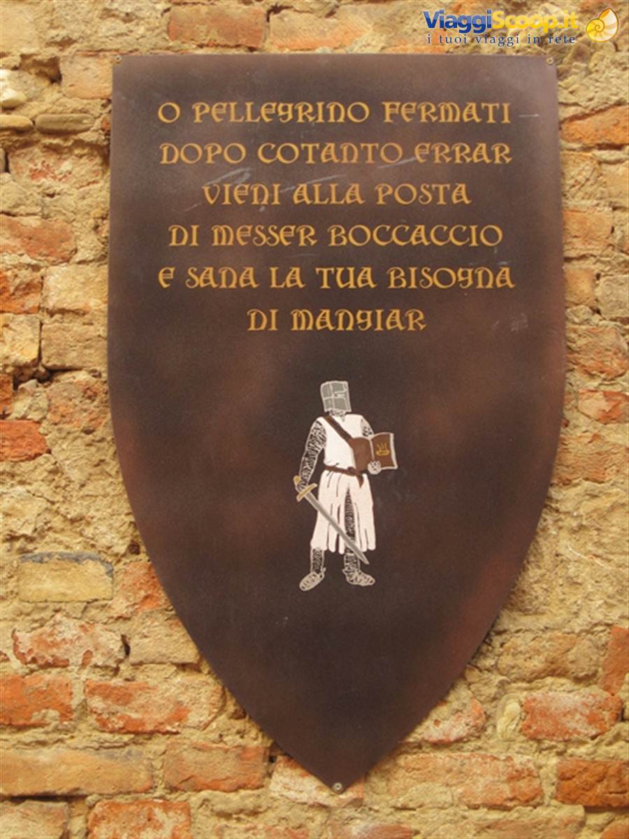 Castelli e borghi medievali toscana. Il borgo medievale di Certaldo Alto (Firenze), nel Chianti