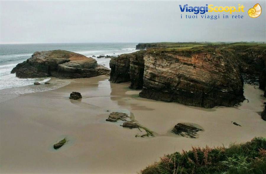 Ribadeo Playa de las Catedrales